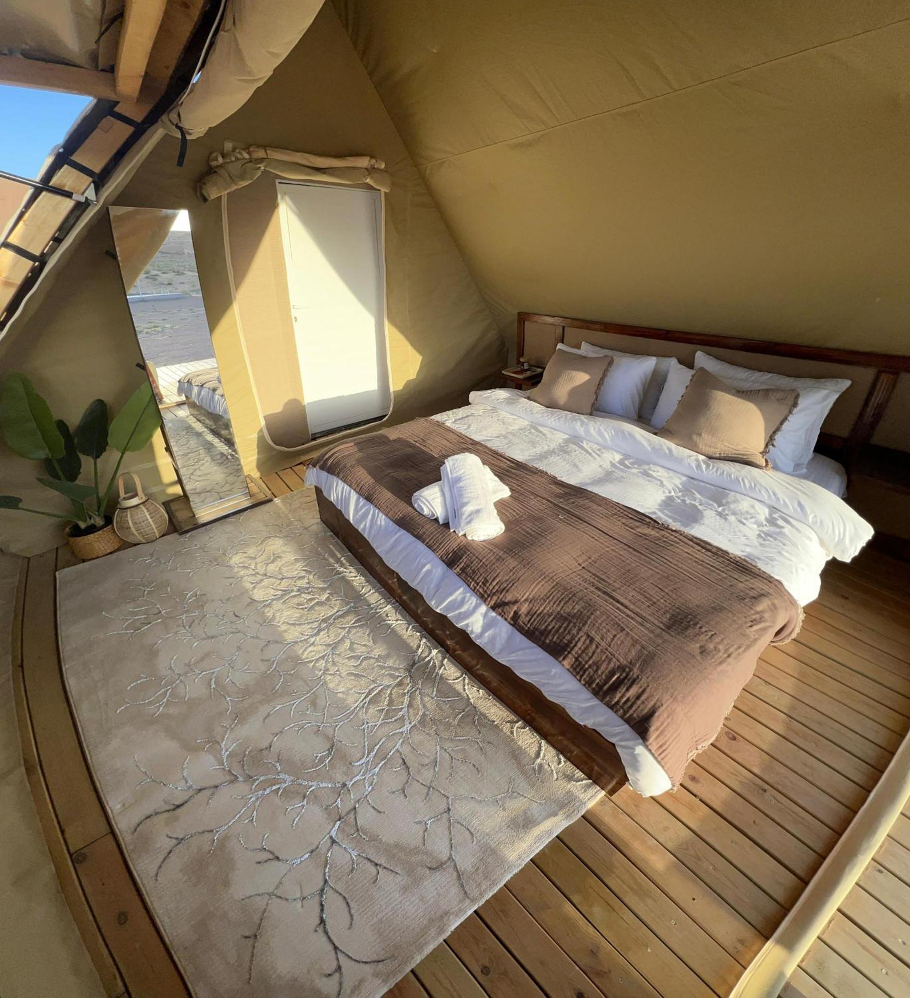 Al Wāşil Adventurer Camp酒店 外观 照片